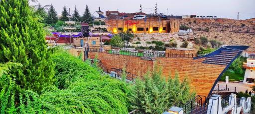 عکس مجموعه گردشگری و هتل داووس