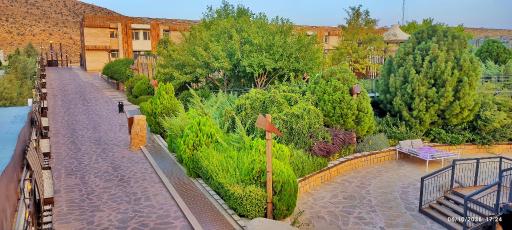 عکس مجموعه گردشگری و هتل داووس