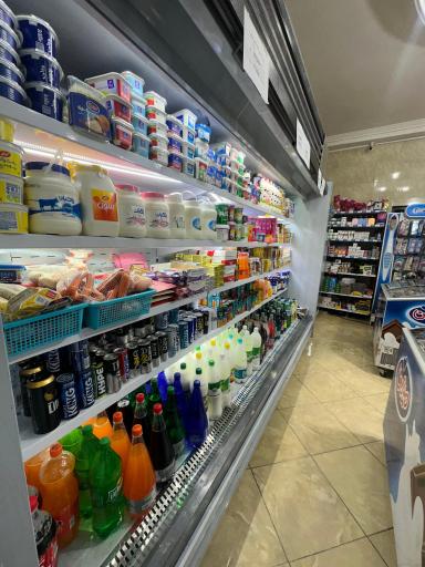 عکس فروشگاه مواد غذایی والاسی