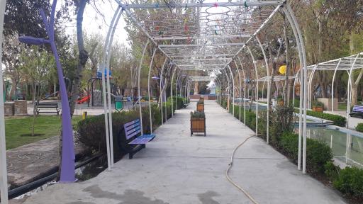 عکس باغ ملی