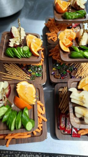 عکس باغ رستوران دند 