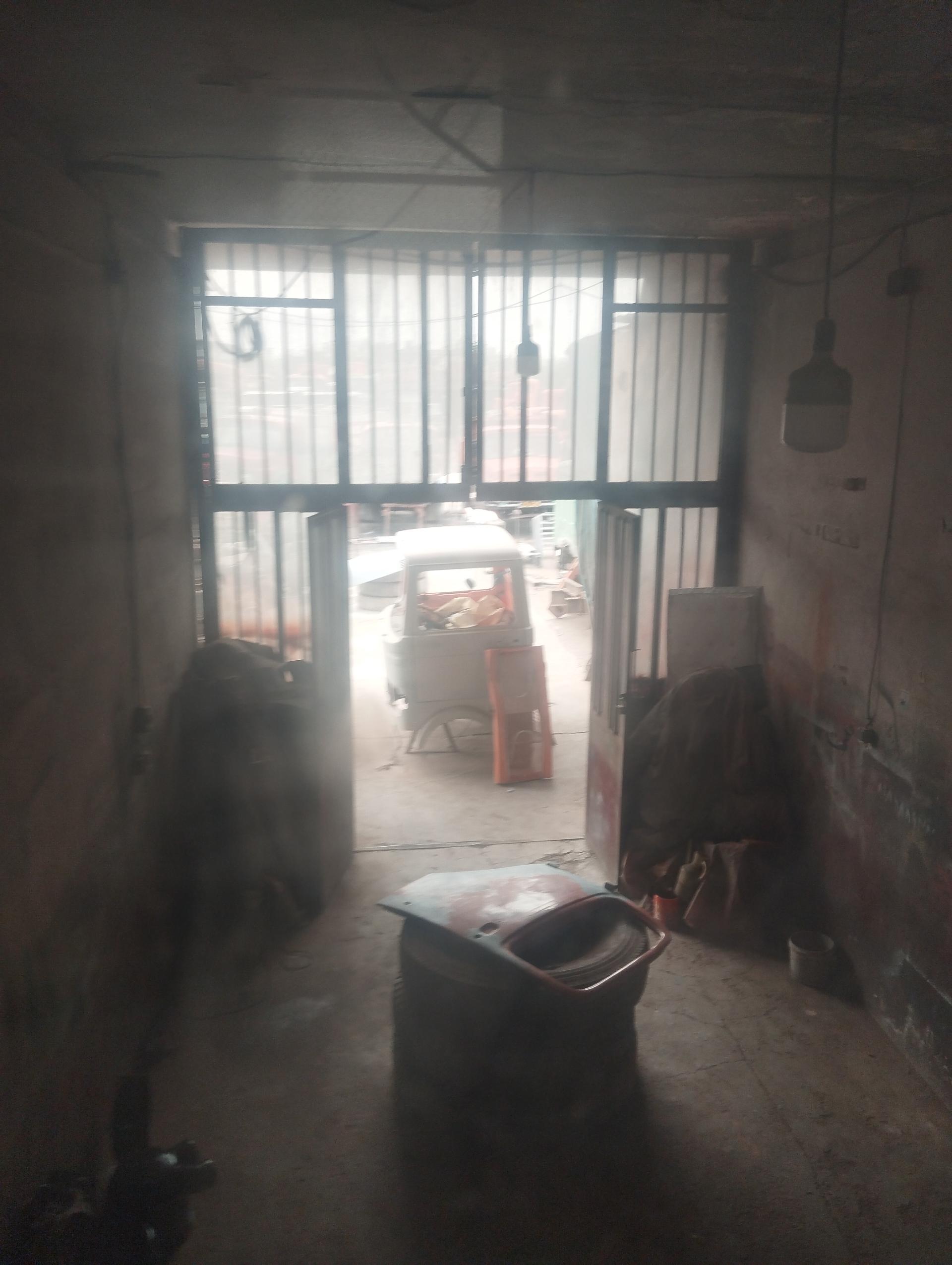 عکس تعمیرگاه مایلر نو