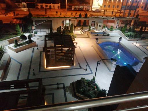 عکس برج فروزان