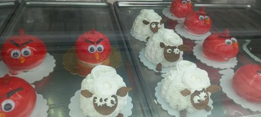 عکس قنادی تبرک