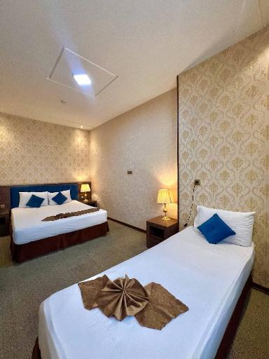 عکس هتل حدیث