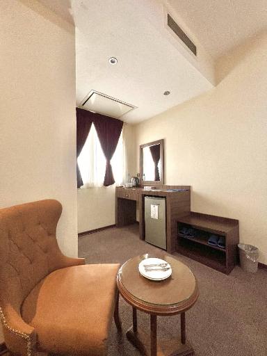 عکس هتل حدیث