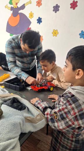 عکس شرکت دانش‌بنیان سازه رباتیک هامین