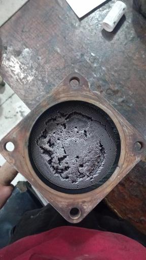 اگزوز و تعویض روغن مشهد