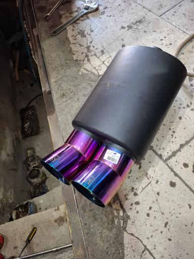 عکس اگزوز و تعویض روغن مشهد