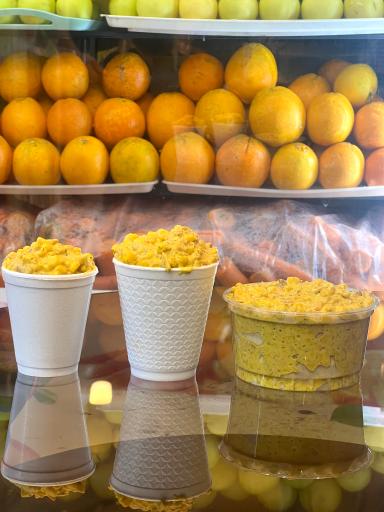 عکس آبمیوه و بستنی حیدر بابا