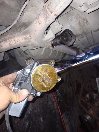 عکس اگزوز و تعویض روغن مشهد