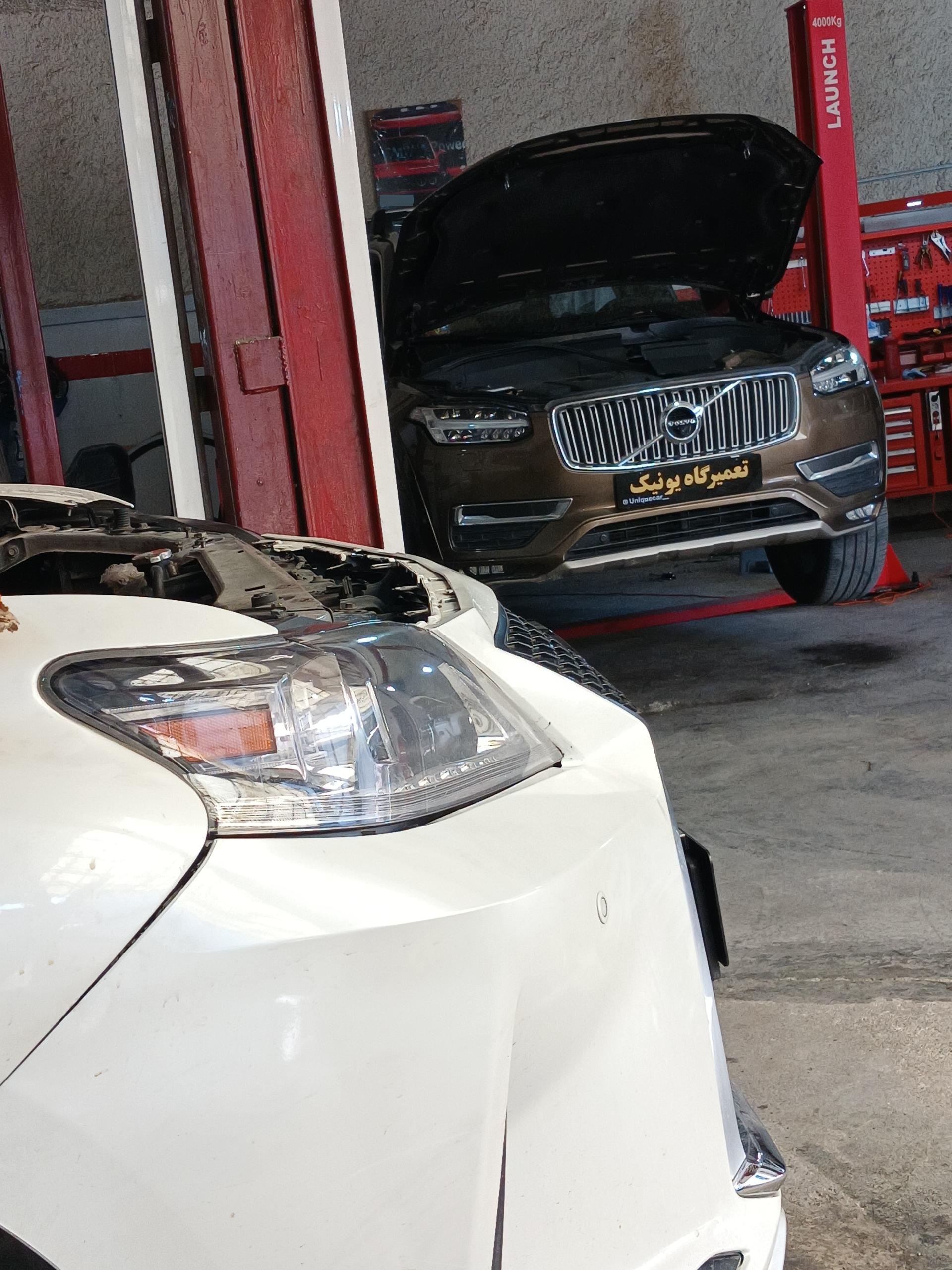 عکس تعمیرگاه تخصصی یونیک