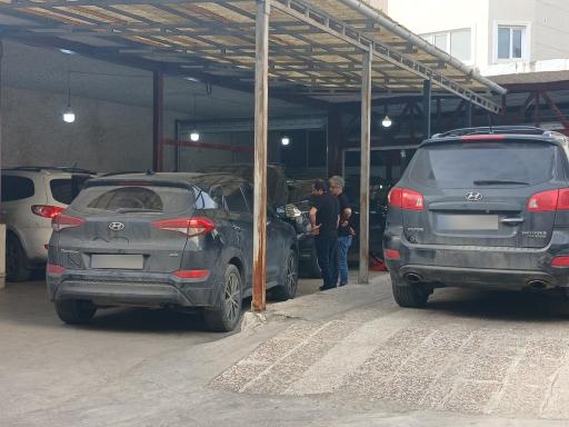 عکس تعمیرگاه تخصصی یونیک