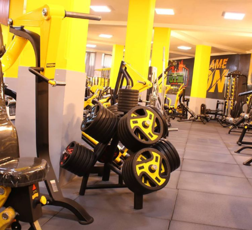 عکس باشگاه بدنسازی تیوان