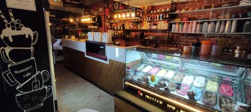 عکس کافی شاپ رومنس