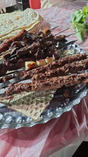 عکس کبابی و جگرکی حاج ممی