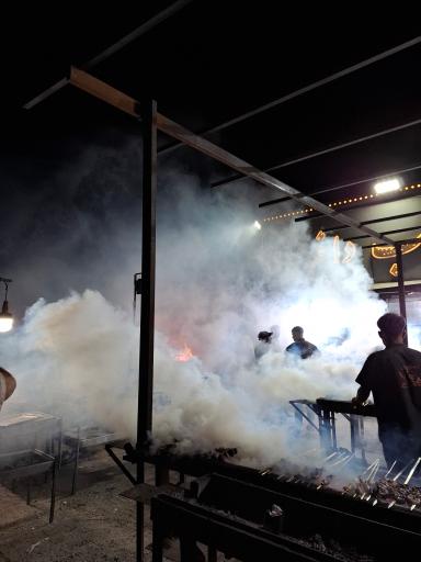 عکس کبابی و جگرکی حاج ممی