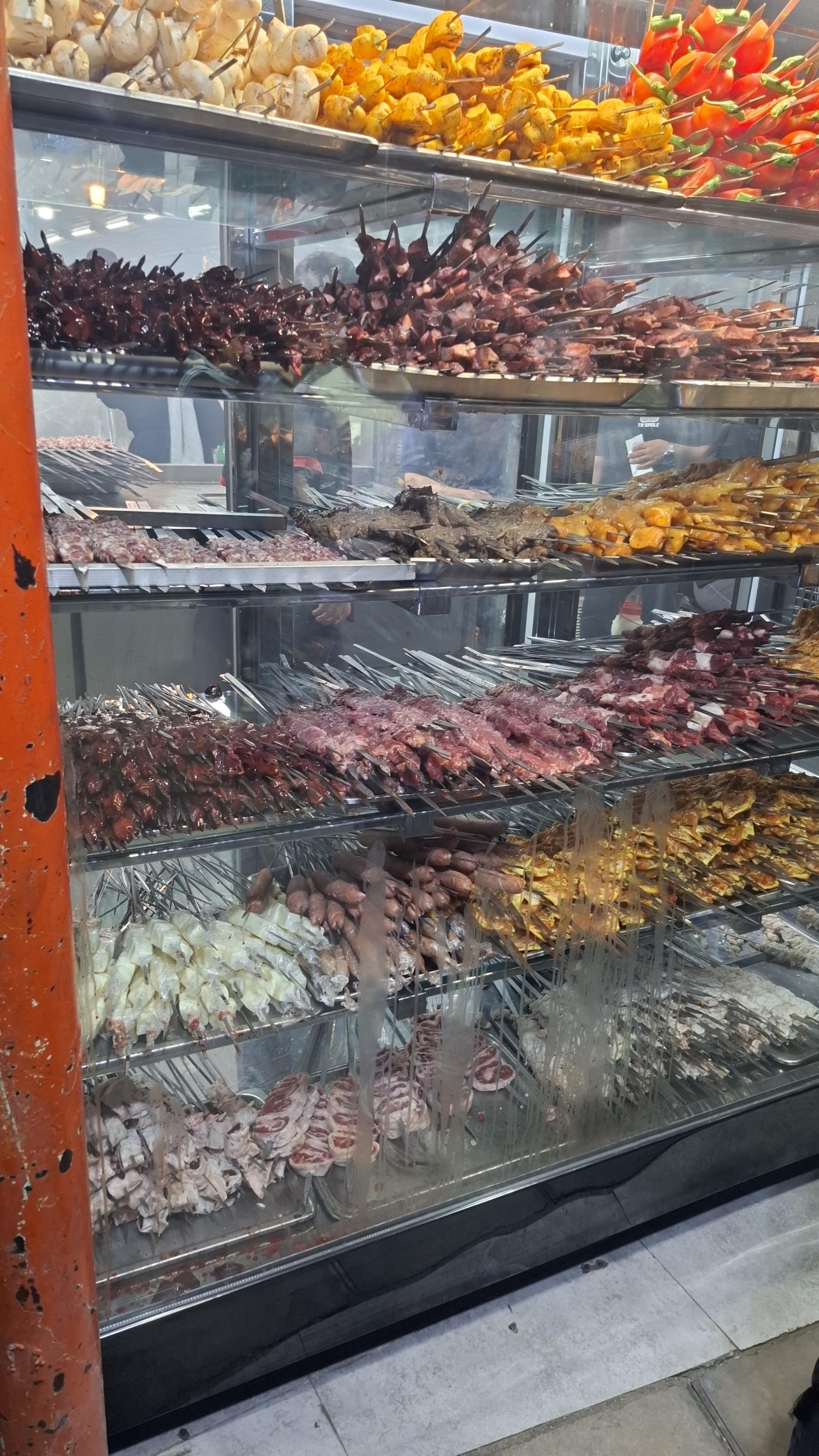 عکس کبابی و جگرکی حاج ممی