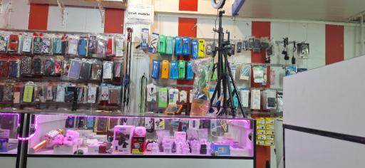 عکس فروشگاه کات موبایل