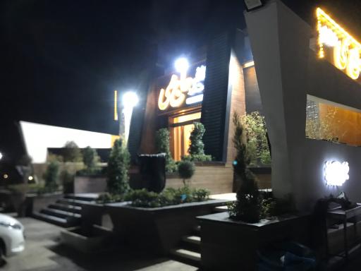 عکس کبابی و جگرکی حاج ممی