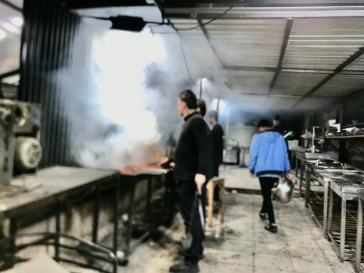 عکس کبابی و جگرکی حاج ممی