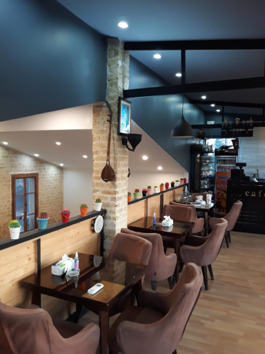 عکس کافه عربی امید