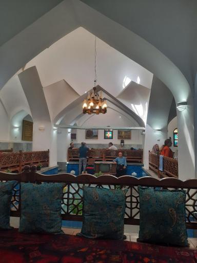 عکس کافه گالری و رستوران کوردی کانی