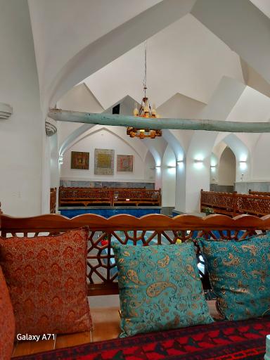 عکس کافه گالری و رستوران کوردی کانی