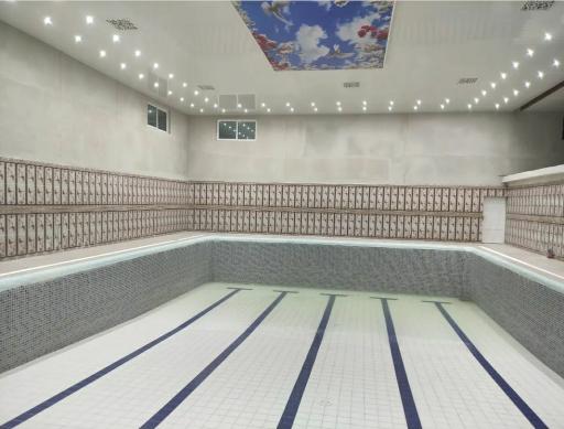 عکس استخر موج کاسپین