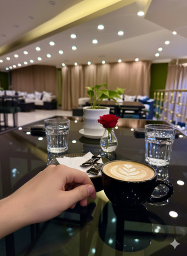 کافه قنادی رکسی