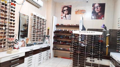 عکس عینک نگار