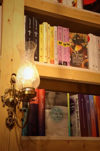 عکس کتابفروشی خوب بوک (شعبه پاژ)