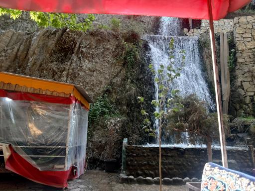 عکس کافه آبشار