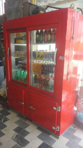 عکس سوپر مارکت آرتا