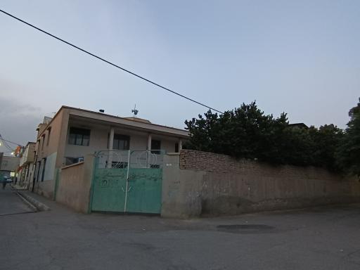 عکس حسینیه‌ دارالتعلیم‌ صاحب ‌الزمان(عج)