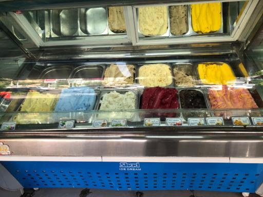 عکس بستنی شاد