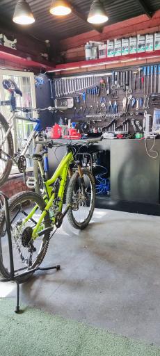 عکس فروشگاه ایتوک بایک