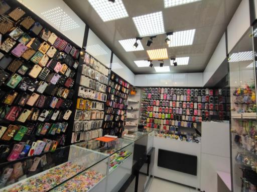 عکس تعمیرات تخصصی موبایل محسن