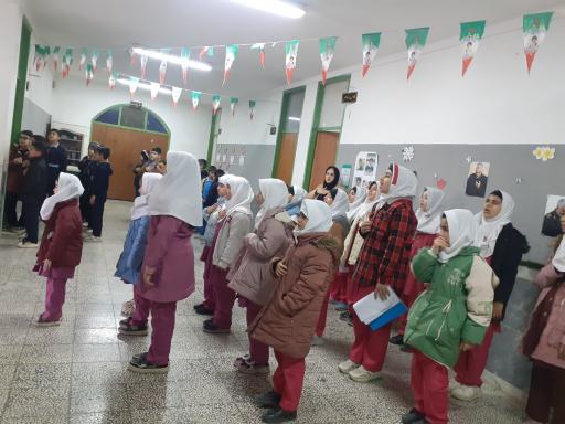 عکس مدرسه شهدای لنگور