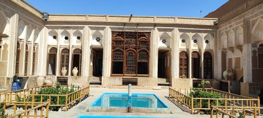 عکس موزه آب خانه کلاهدوز ها