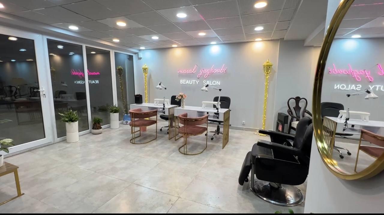 عکس سالن زیبایی مارال یعقوبی