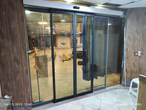 عکس دربهای اتوماتیک ستاره شرق