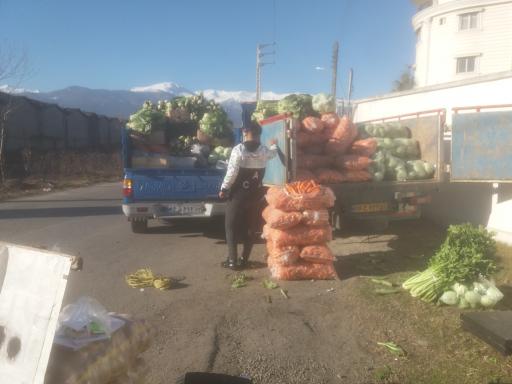 عکس میدان میوه و تره بار خرم آباد