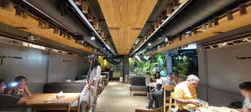 عکس سرزمین سوخاری