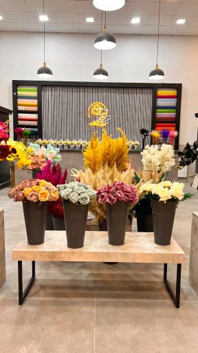 عکس گل فروشی ژیوان گل