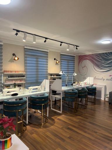 عکس سالن زیبایی جهان