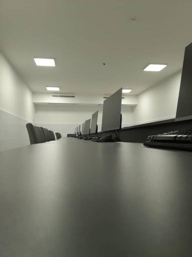 عکس آموزشگاه فنی حرفه ای آزاد شهید غیوری 