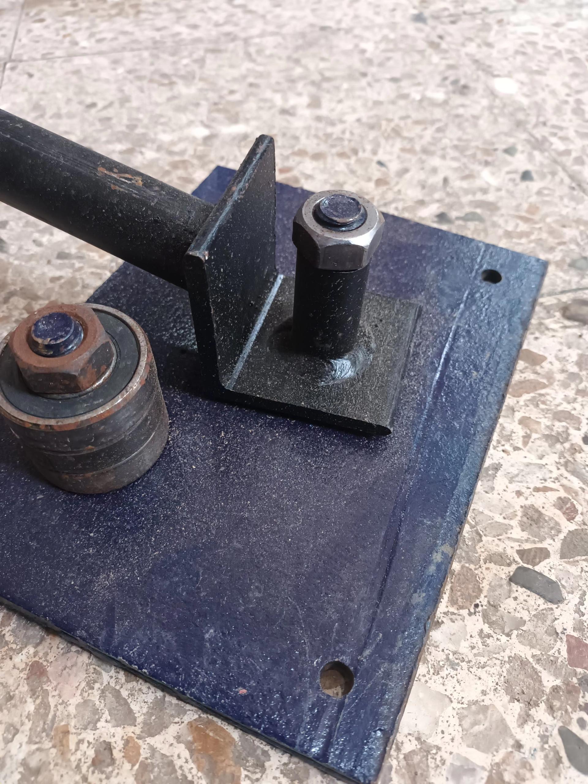 عکس آهن آلات قنبری و حسین پور