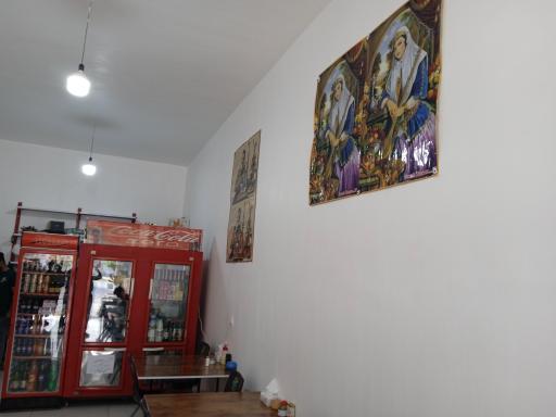 عکس کبابی و صبحانه خوری اخزری