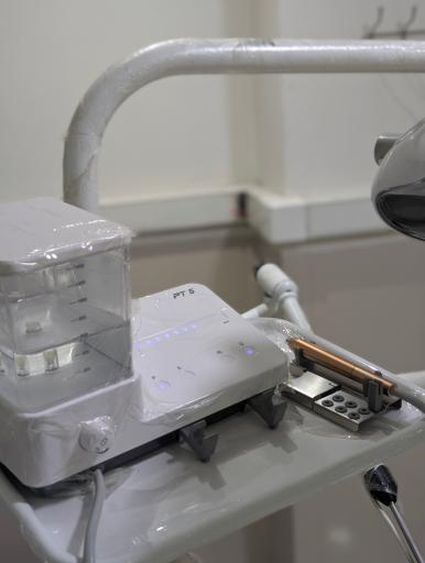 عکس کلینیک دندانپزشکی شبانه روزی زاگرس